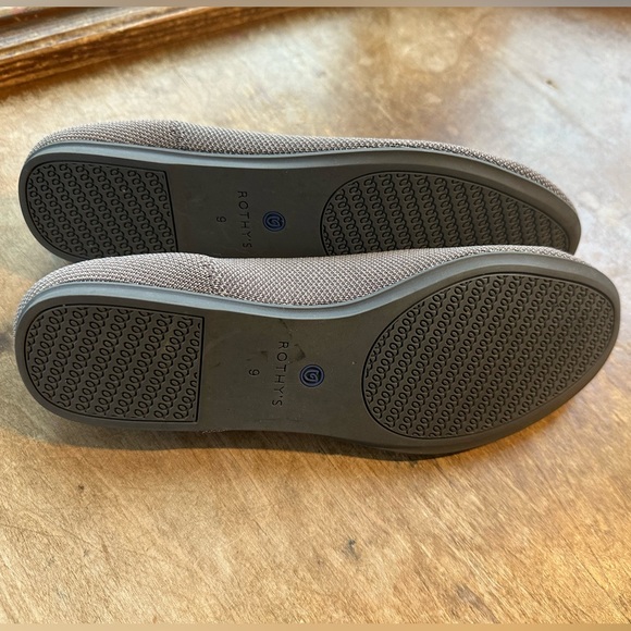 Rothy’s Almond Loafer | Never Worn | Grey-Taupe | S 9 - Picture 2 of 2